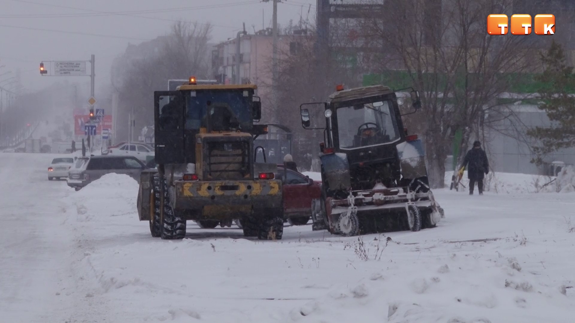 Власти раскритиковали фирмы расчищающие темиртауские дороги от снега