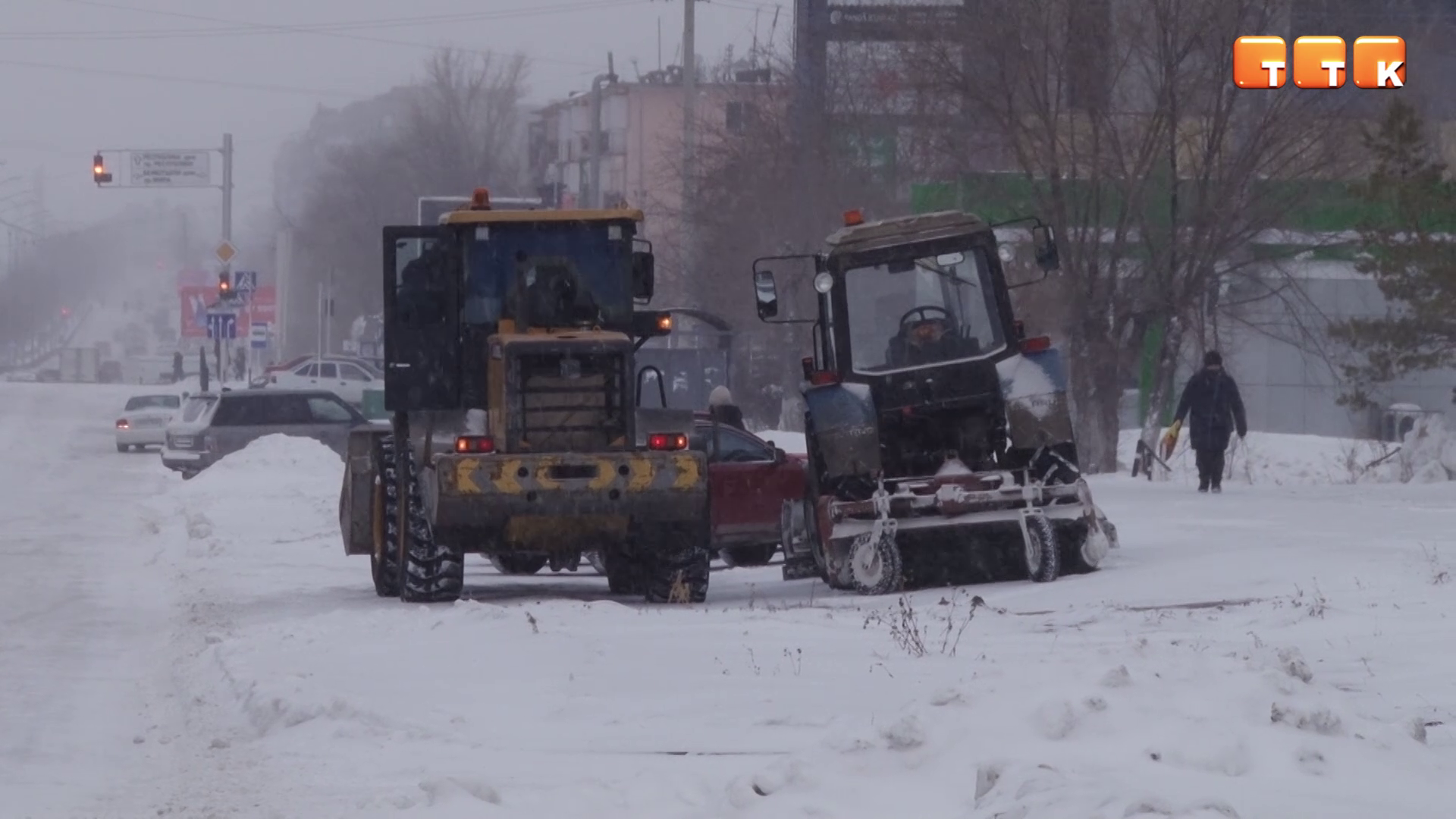 Подрядчиков заставляют возвращать деньги в бюджет за плохую уборку снега
