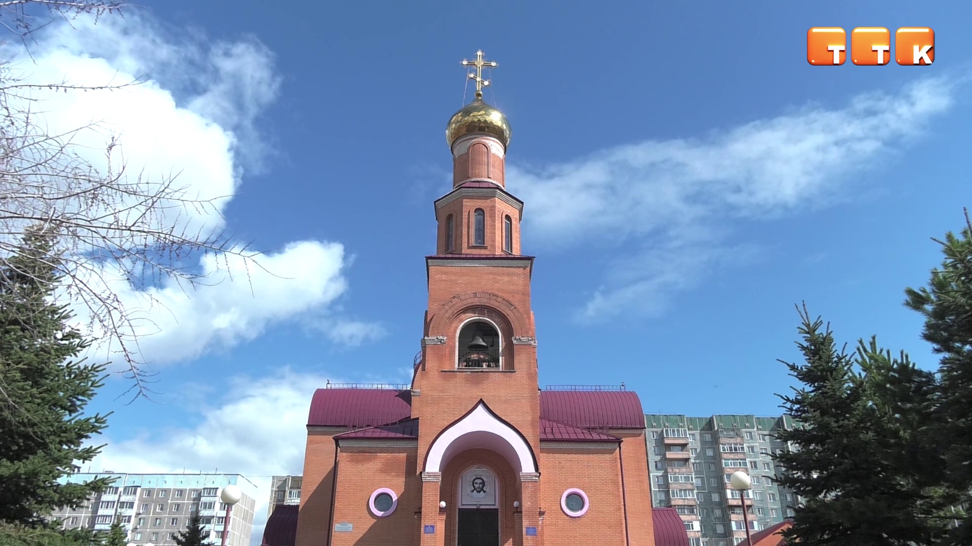 Православным рекомендуют воздержаться от поездок на кладбище