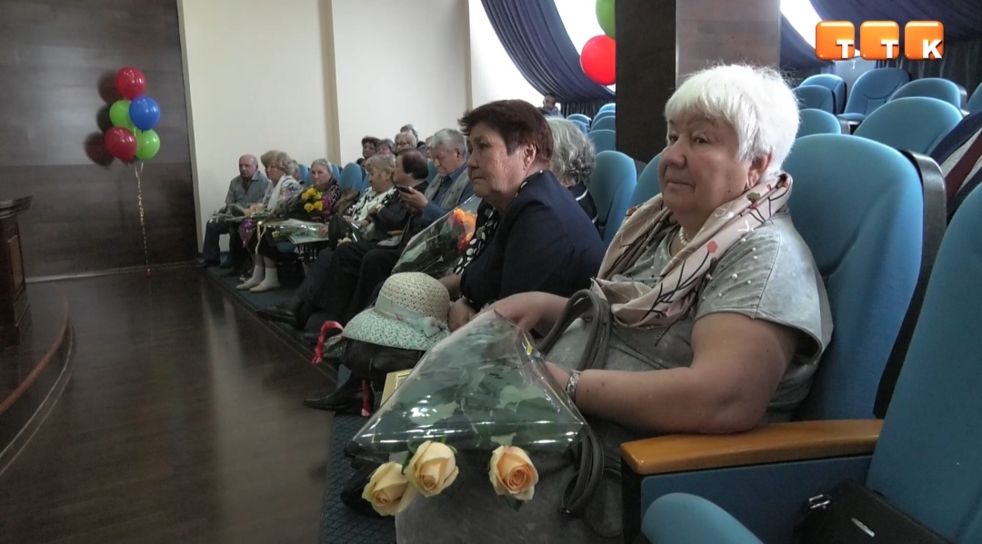 35 лет плодотворной работы